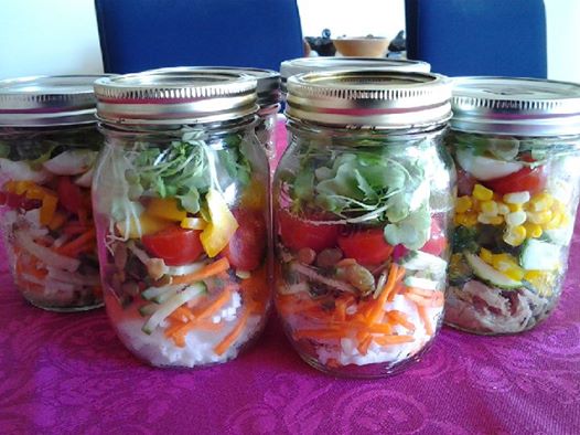 gut gepackt hält sich der Salat 4-5 Tage im Kühlschrank