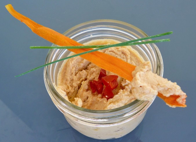 dazu schmecken auch die knusprigen Karotten Chips sehr gut