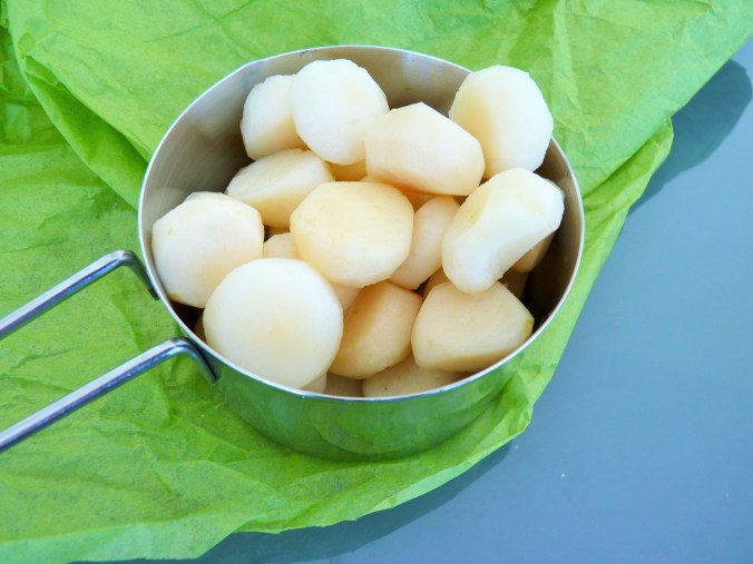 geschälte Wasserkastanien 