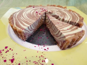 Schoko-Zitronen Torte Zebratorte roh vegan