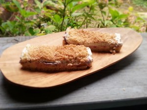 roh veganer Zwetschgen Kuchen